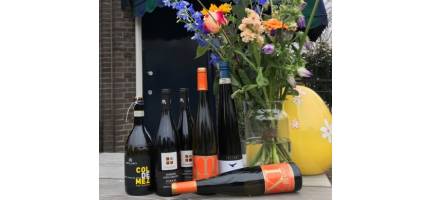 Paaspakket 2019 met heerlijke paasreceptuur.